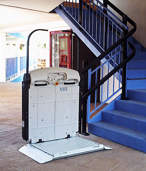 plataforma salvaescaleras curva V65